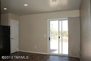5th image of 1054 W Calle Del Libro Dorado