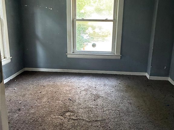 3rd image of 1298 E 167th St