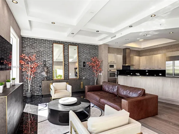 6000 Island Blvd APT 203, Aventura, FL 33160