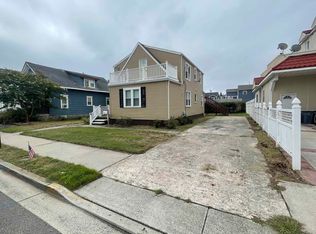 104 E Forget Me Not Rd, Wildwood Crest, NJ 08260