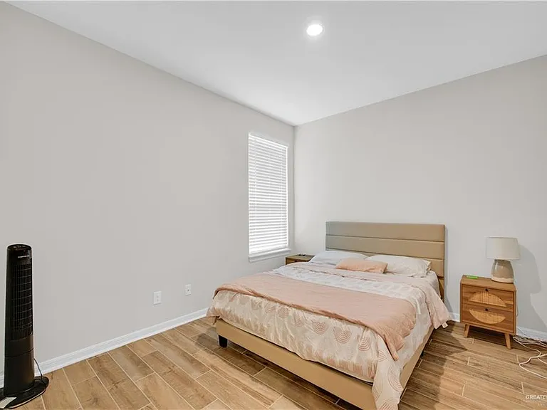 1409 Xavier Ave — Photo 11