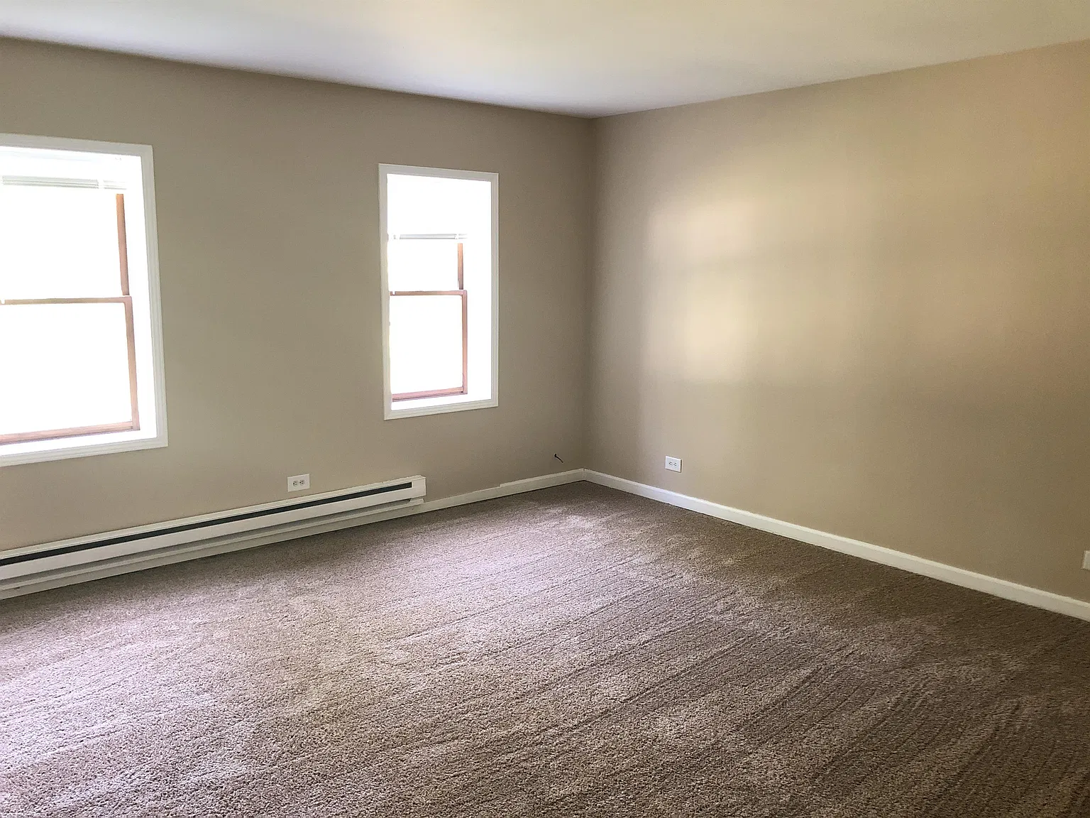 153 Railroad Street - 4 — Photo 4