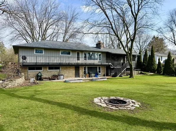 613 Heidel ROAD, Thiensville, WI 53092
