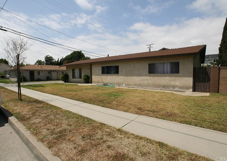 2nd image of 11871 207th St