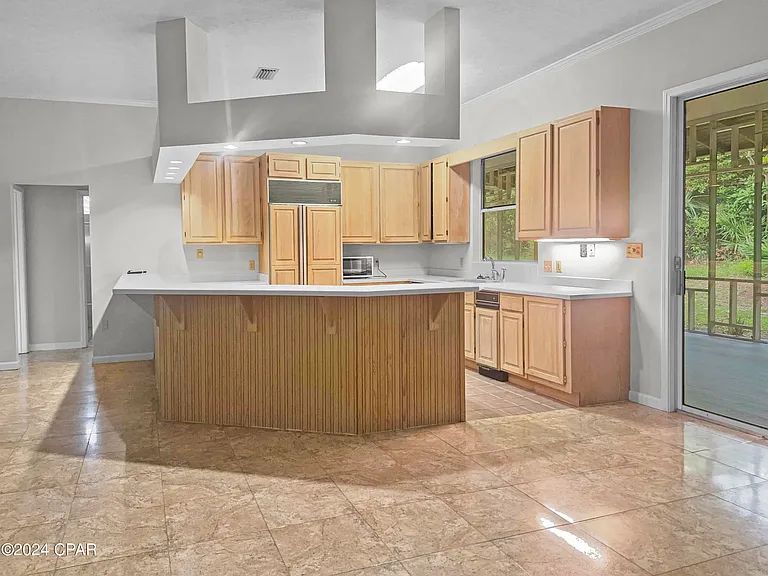 216 Sundial St — Photo 6
