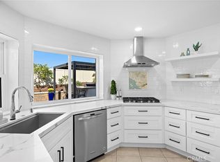 2042 Redwood Crst, Vista, CA 92081