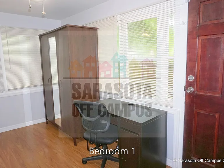 4026 Royal Palm Ave — Photo 23
