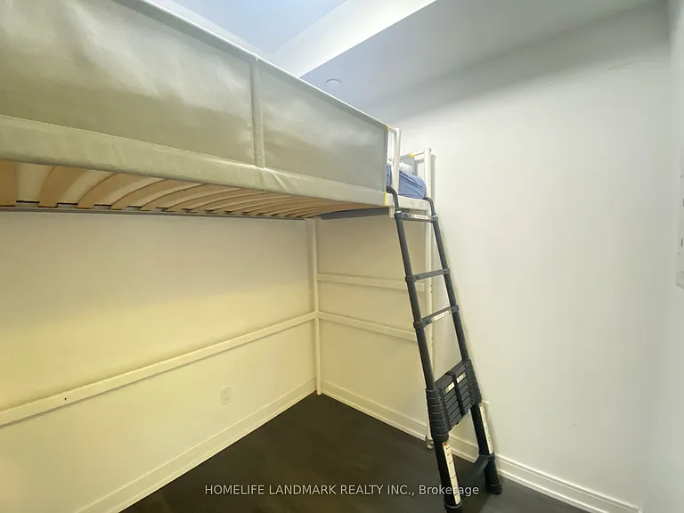 3 Gloucester St #315 — Photo 9