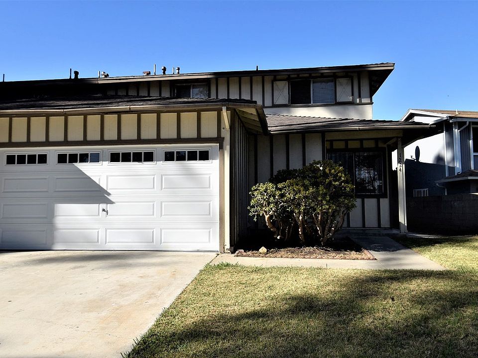 1st image of 1224 E Bitterlake St