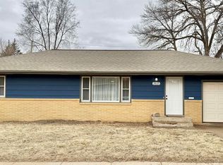 2825 S Cypress St, Sioux City, IA 51106