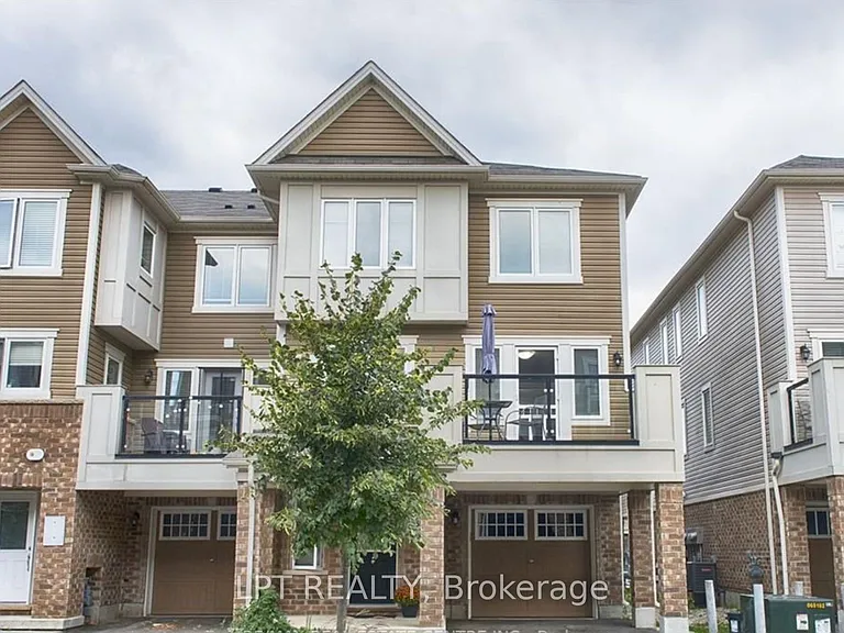 554 Goldenrod Ln #140 — Photo 1