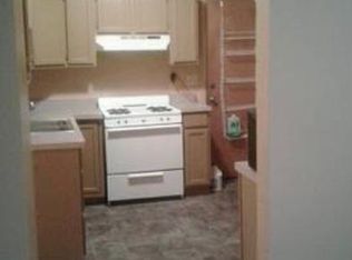 316 Paige St FLOOR 1, Schenectady, NY 12307