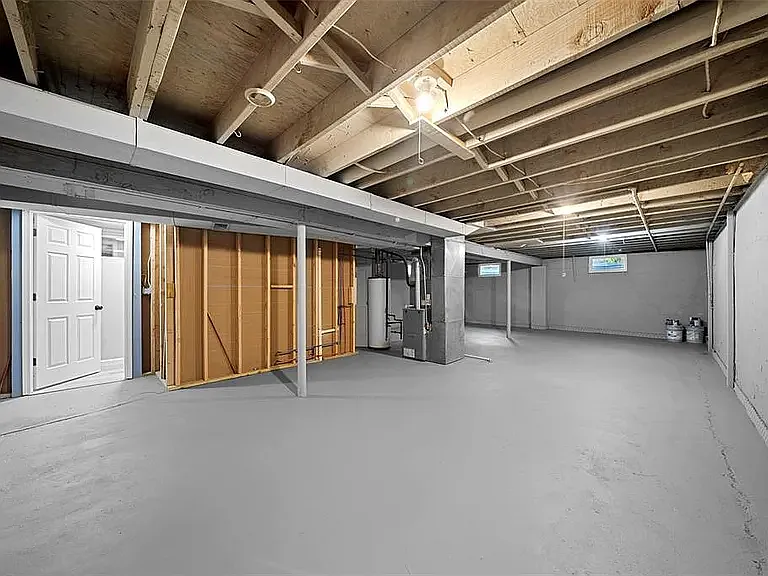 506 Meyer Rd — Photo 14