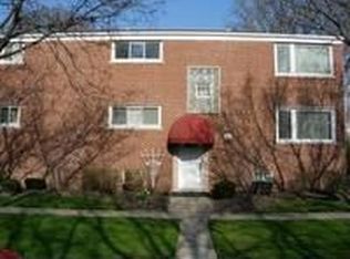 1111 Dewey Ave, Evanston, IL 60202