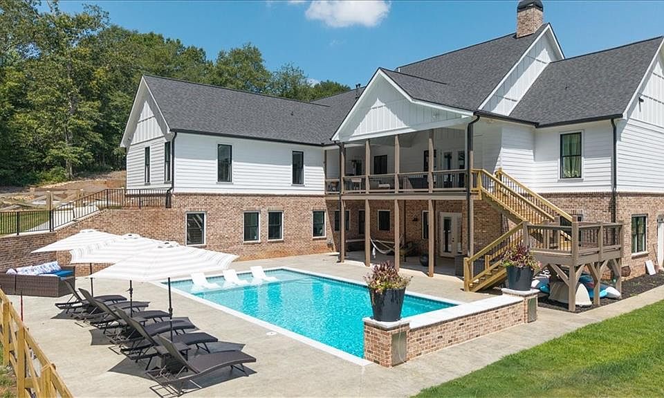 1st image of 1380 Cronic Town Rd