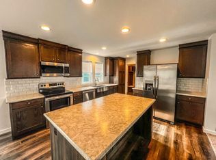 1090 E Park St #1090, Gardner, KS 66030