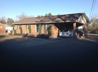 1137 Pleasant Grove Church Rd, Bladenboro, NC 28320