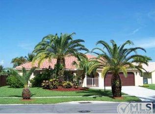 21145 Water Oak Ter, Boca Raton, FL 33428