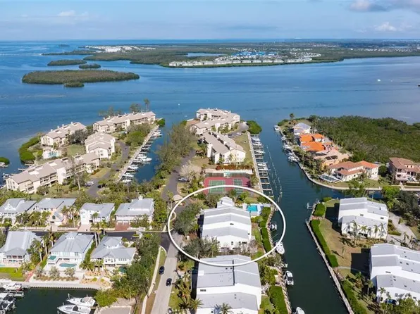 4003 129th St W APT 101, Cortez, FL 34215