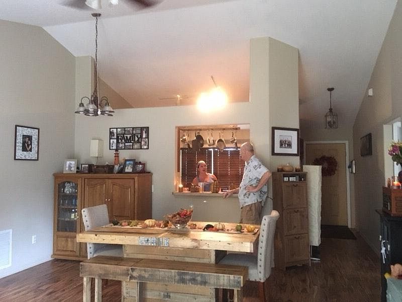 2nd image of 3609 Meadow Green Dr