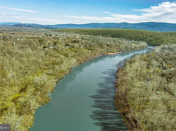 River Crest Rd, Harpers Ferry, WV 25425