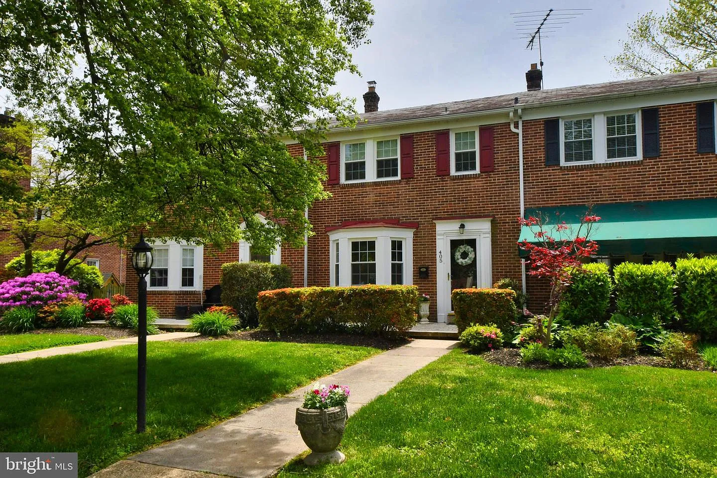 405 Regester Ave photo 1