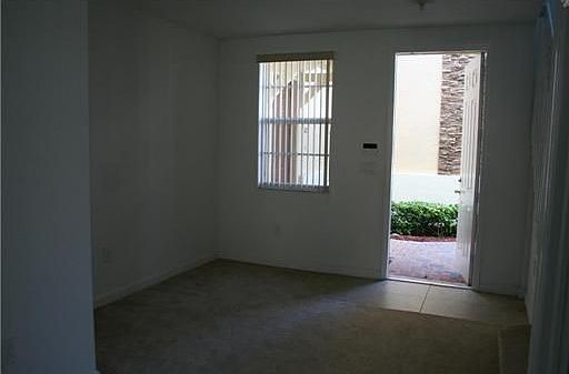 5th image of 3320 NE 13 Dr #102-23