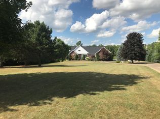 5540 W Clark Rd, Lansing, MI 48906