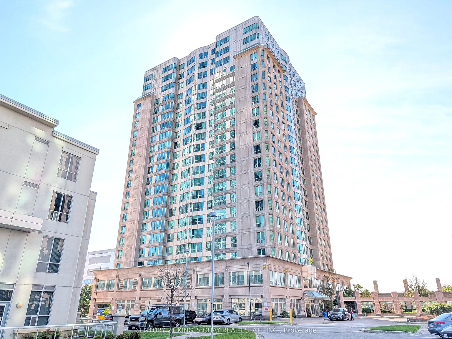 2 bed, $2,150 — Photo 1