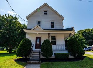 106 E 4th Ave, Johnstown, NY 12095