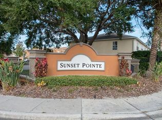 1942 Sunset Meadow Dr, Clearwater, FL 33763