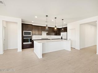 7043 W Ferntree Ln, Tucson, AZ 85757