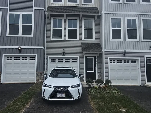 8900 Queensferry Rd, Manassas, VA 20112