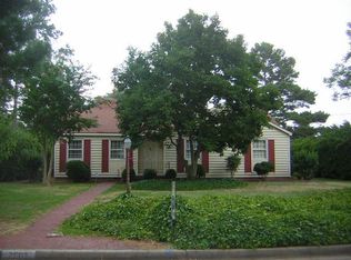 2503 Woodview Rd, Kinston, NC 28504