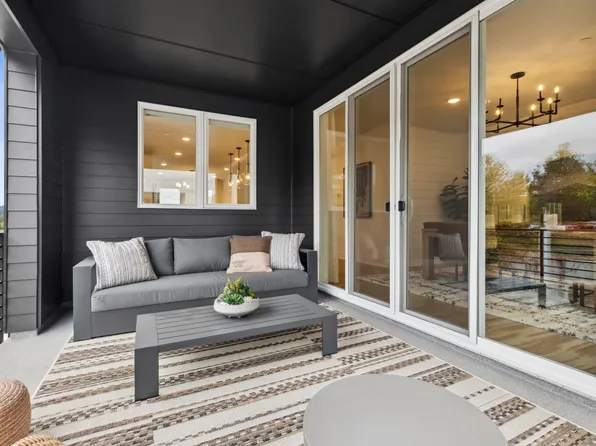 12207 137th Pl NE Building 26-106, Redmond, WA 98052