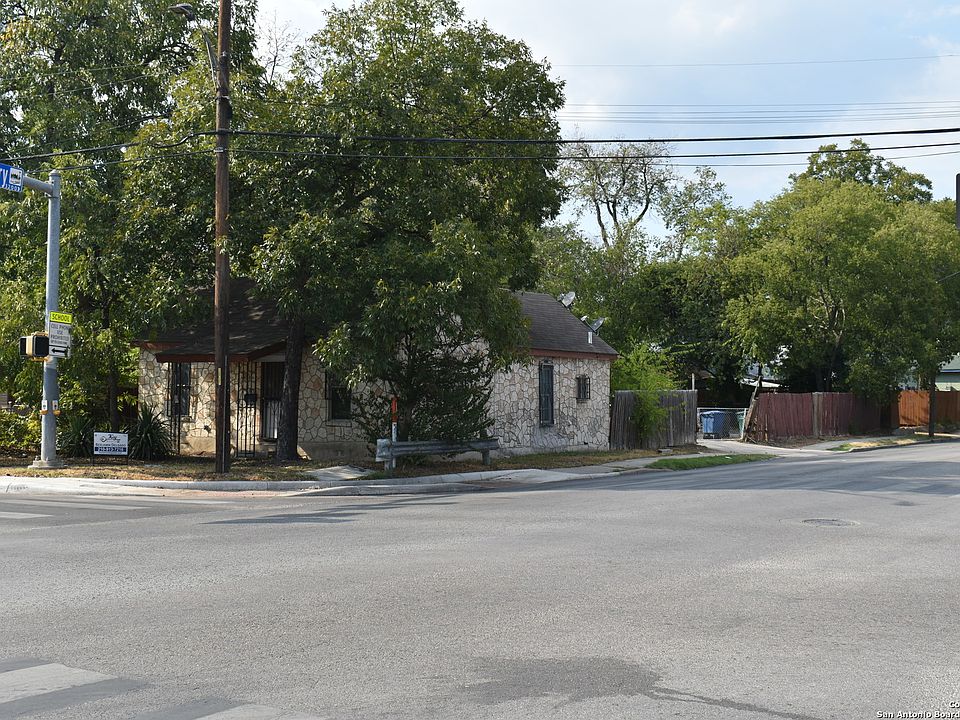 1st image of 245 FAIR AVE