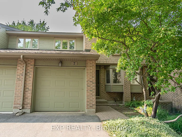 710 Coronation Ave #7 — Photo 1