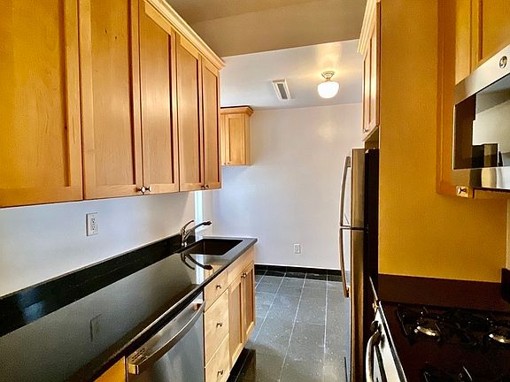 2nd image of 115 E 92nd St #7ES
