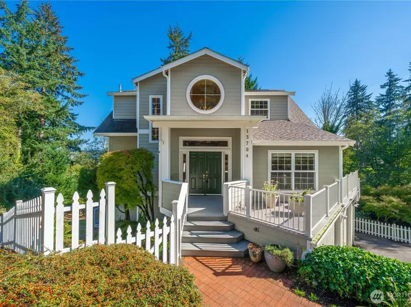 13704 120th Street E, Puyallup, WA 98374