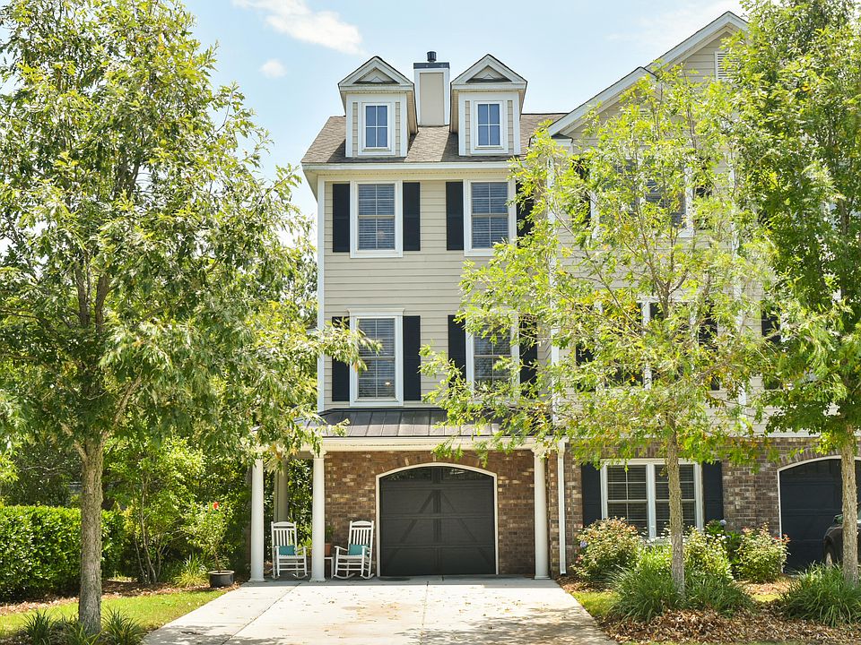 1st image of 3572 Bagley Dr