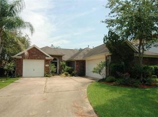 3005 Bay Creek Dr, Dickinson, TX 77539