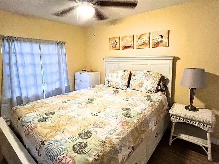 770 Bay Esplanade #2 — Photo 4