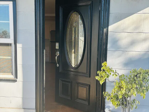 274 Cliff Dr APT 3, Laguna Beach, CA 92651