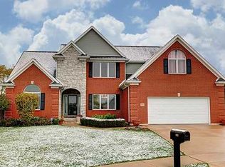965 Oak Hill Ct, Troy, OH
