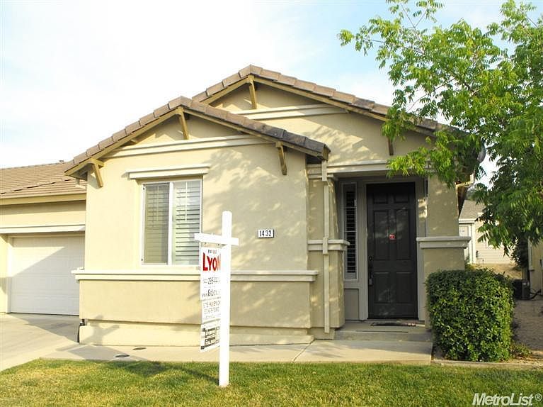 1st image of 1432 Cypress Ln