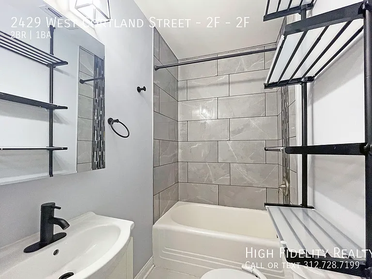2429 W Cortland St #2-F — Photo 9