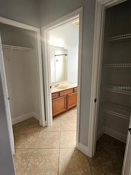 317 E Blue Water Edge Dr — Photo 34
