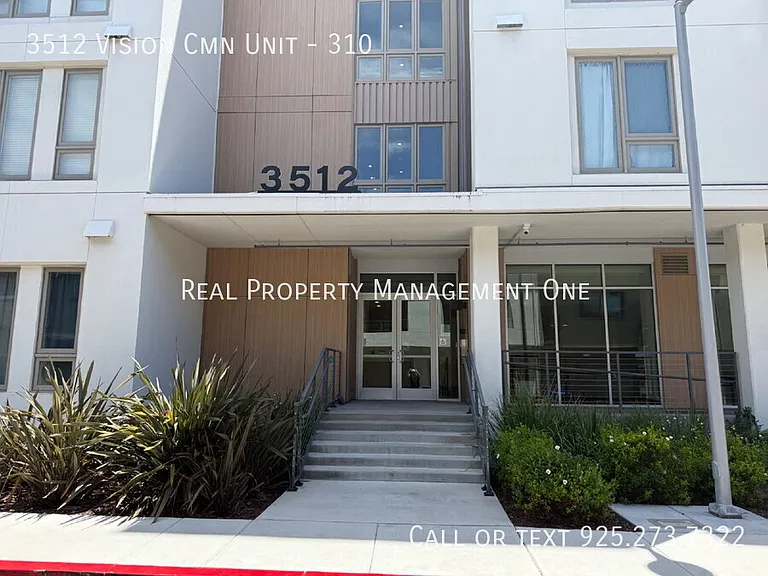 3512 Vision Cmn #310 — Photo 3