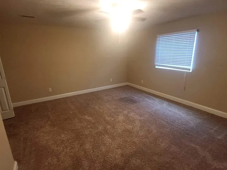 4309 Castle Pines Dr — Photo 7