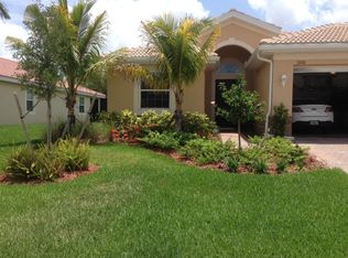 3220 Banyon Hollow Loop, North Fort Myers, FL 33903